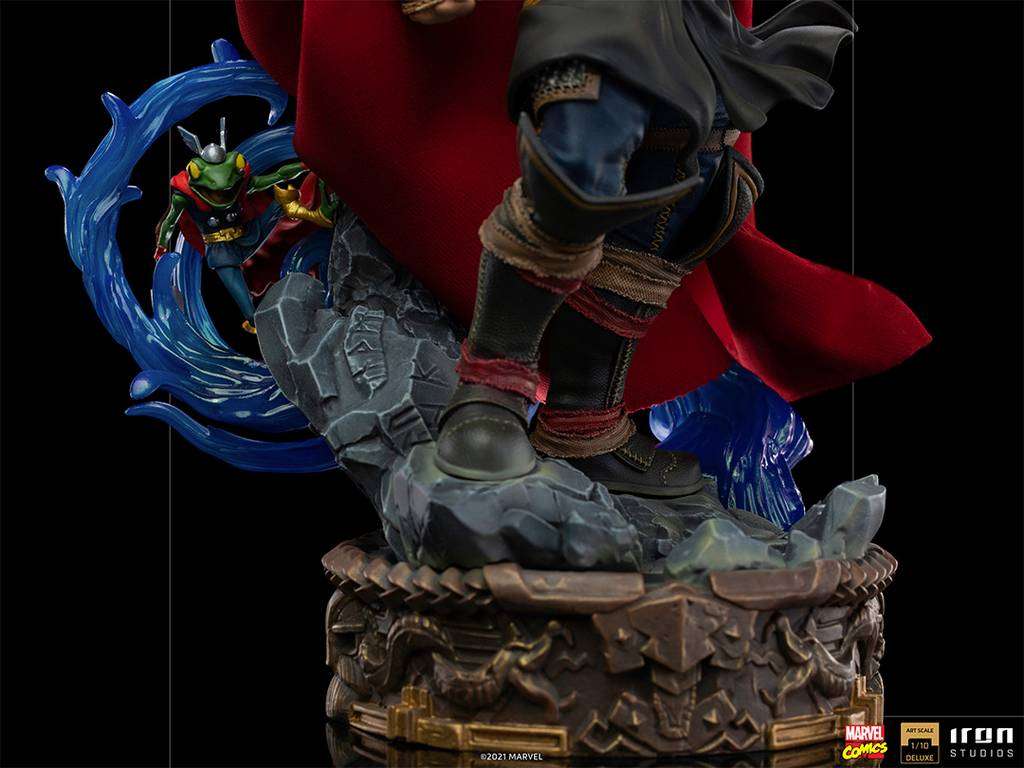 Marvel: Thor Unleashed Deluxe 1:10 Scale Statue