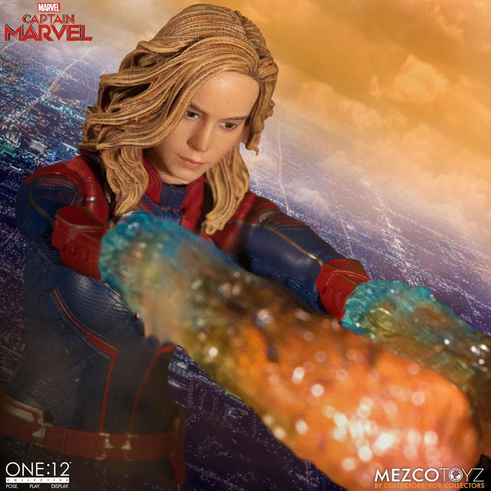 One:12 Captain Marvel 16 cm