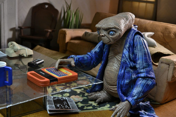 E.T. the Extra-Terrestrial: 40th Anniversary - Ultimate Telepathic E.T. 7 inch Action Figure