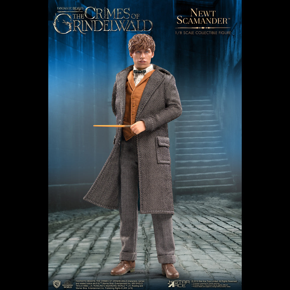 Harry Potter: Fantastic Beasts 2 - Newt Scamander 1:8 Scale Figure