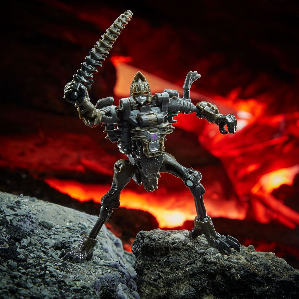 Transformers Generations War for Cybertron: Kingdom Action Figures Core Class 2021 W1 Vertebreak