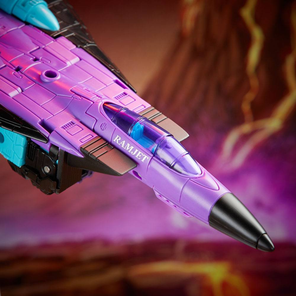Transformers Generations War for Cybertron Voyager Class Action Figure G2-Inspired Ramjet 18 cm
