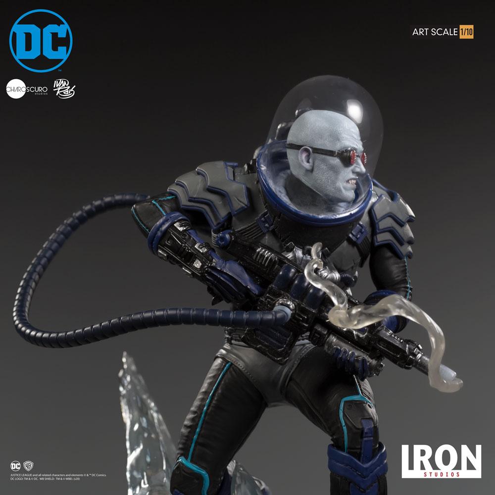 DC Comics Art Scale Statue 1/10 Mr. Freeze by Ivan Reis 16 cm