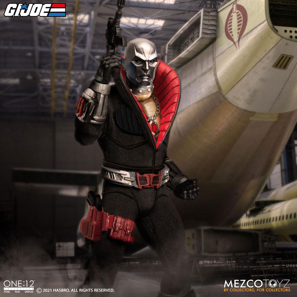 One:12 G.I. Joe Light-Up Destro 17 cm