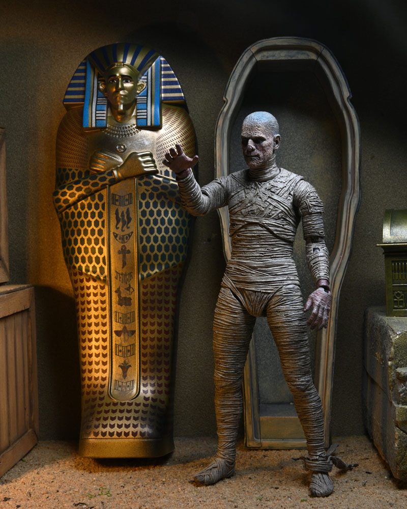 Universal Monsters Accessory Pack for Action Figures The Mummy