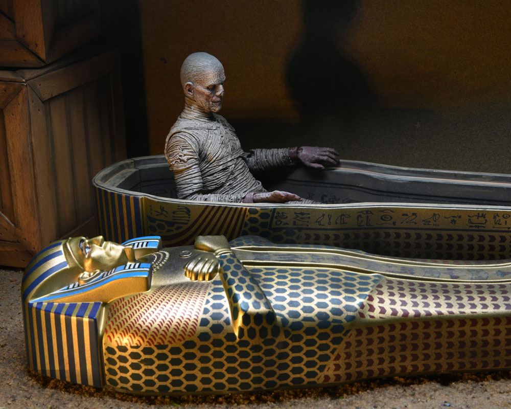 Universal Monsters Accessory Pack for Action Figures The Mummy