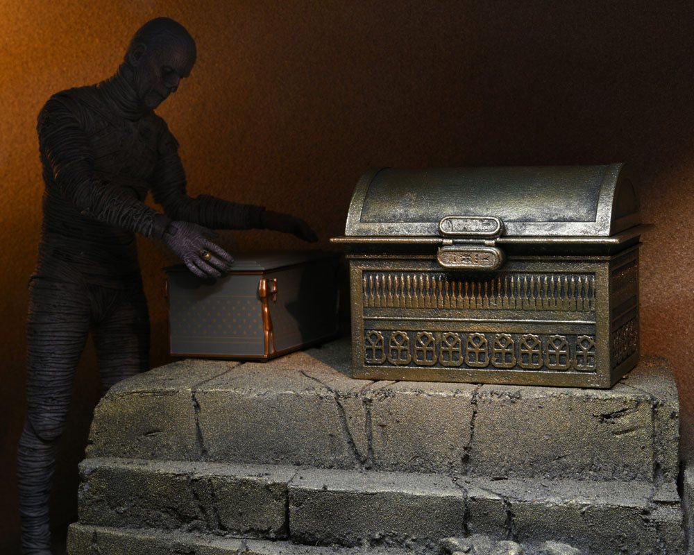 Universal Monsters Accessory Pack for Action Figures The Mummy