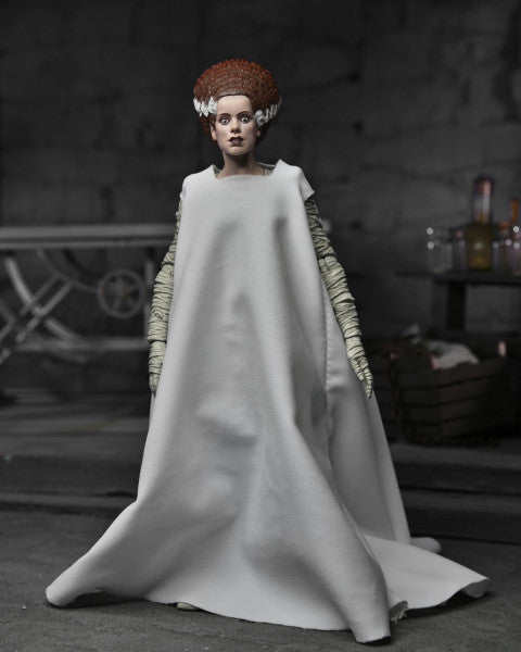 Universal Monsters: Ultimate Bride of Frankenstein Color 7 inch Action Figure