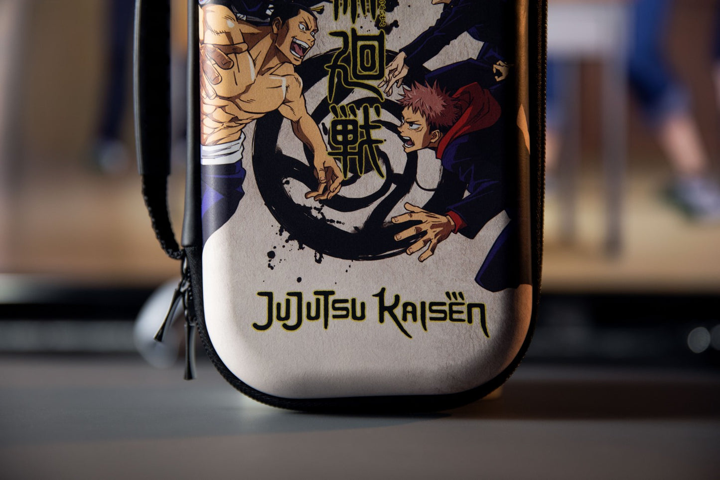 Jujutsu Kaisen: Beige Nintendo Switch Carry Bag