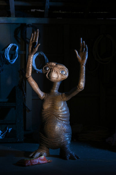 E.T. the Extra-Terrestrial: 40th Anniversary - Ultimate E.T. 7 inch Action Figure